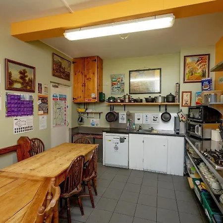 Macgabhainns Backpackers *