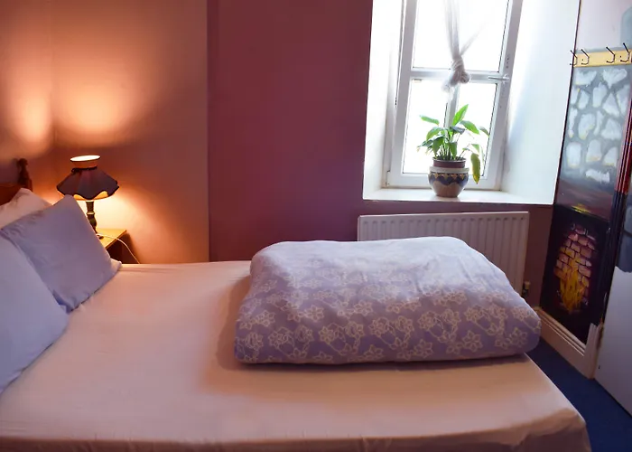 Macgabhainns Backpackers Хостел *