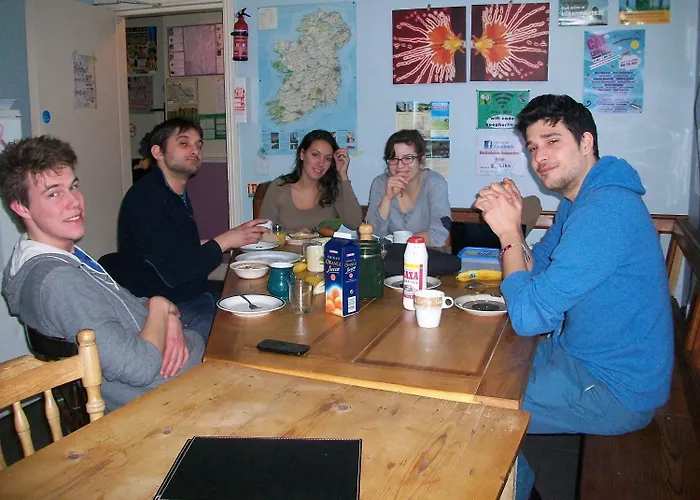 Macgabhainns Backpackers Килкенни