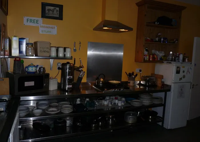 Macgabhainns Backpackers Hostel *