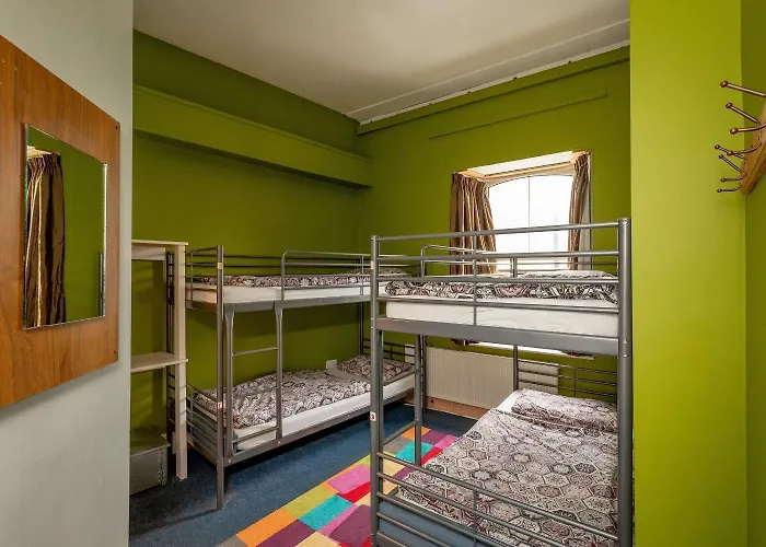 Macgabhainns Backpackers *